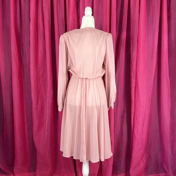 Vintage Unbranded chiffon satin, semi sheer midi dress, size med - Picture 3 of 8